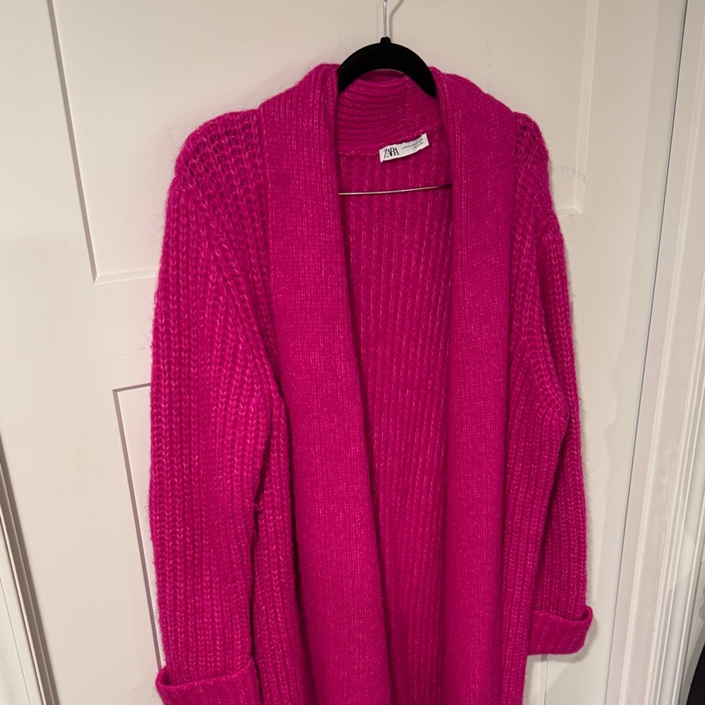 ZARA Women's Pink Long Cardigan Sweater/Coat XS-S